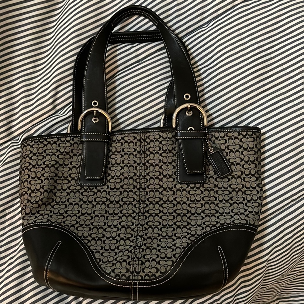 Classic Coach Signature Jaquard Tote Bag